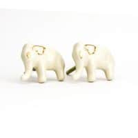 DSC 2590 white ceramic elephant knob