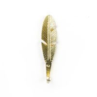 DSC 1977 Polished gold feather wall hook