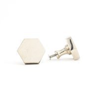 DSC 2177 Silver hexagon knob