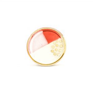 DSC 3126 Round ceramic gold rim watermelon knob