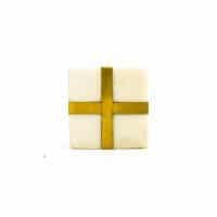 DSC 3298 White marble square with brass cross knob