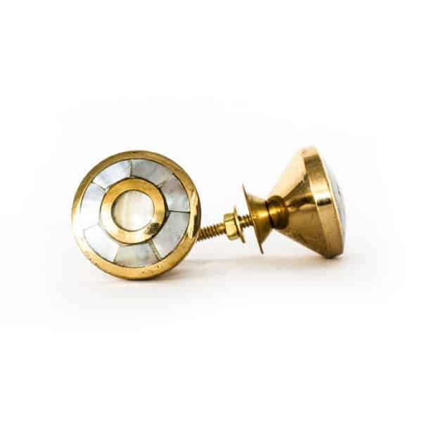 Brass Eye Shell Knob