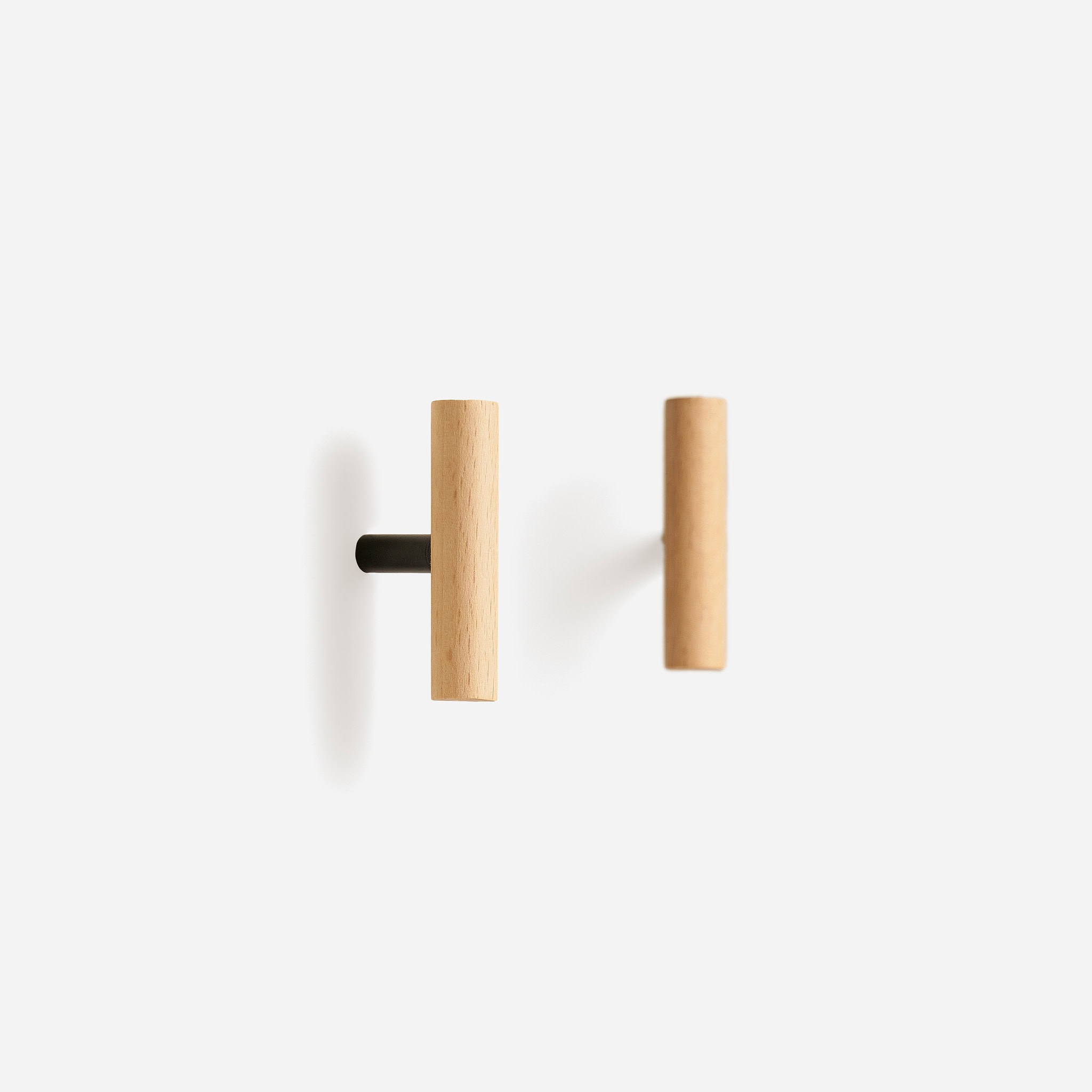 Torgny - Beech Wood and Matte Black Pull - Architectural Hardware - Matte Black