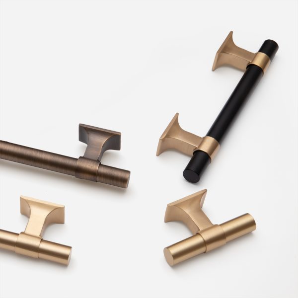 Seville - Brushed Brass Pull - Brushed Brass Pull