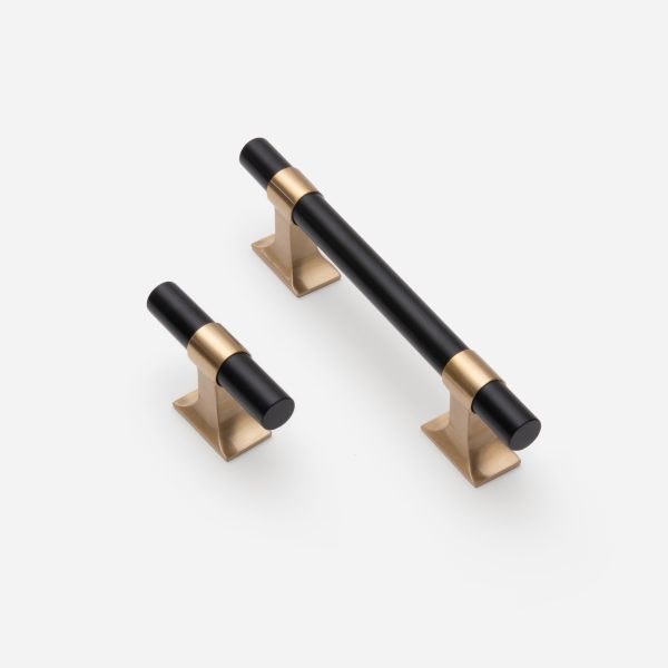 Seville - Matte Black/Brass Pull - Matte Black/Brass Pull