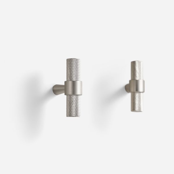 Porto - Knurled Brushed Nickel Brass Pull - Architectural Hardware - Knurled Matte Black/Brass Pull