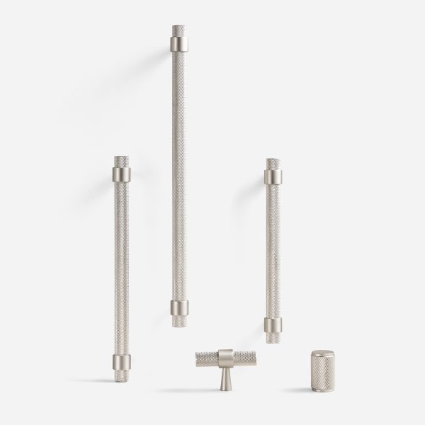 Porto - Knurled Brushed Nickel Brass Pull - Architectural Hardware - Knurled Matte Black/Brass Pull