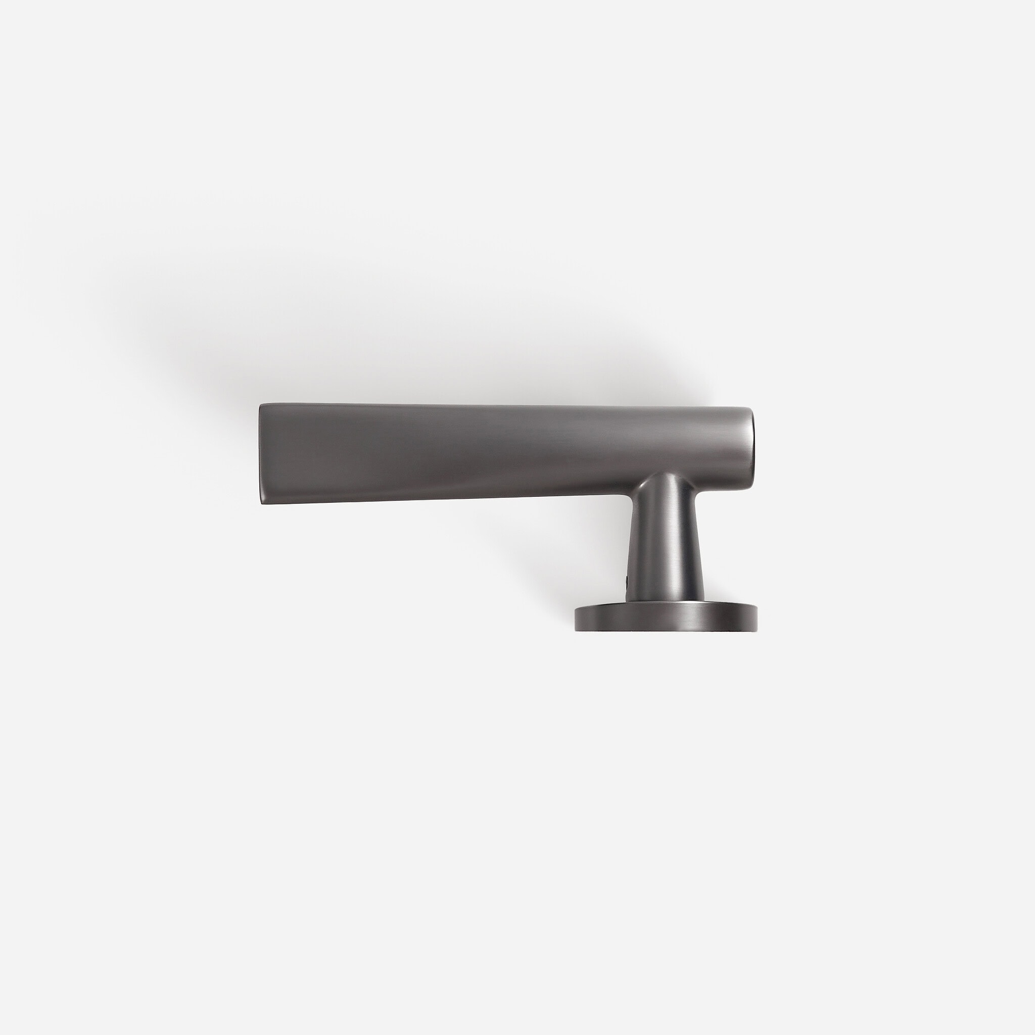 Glasgow - Gunmetal Brass Lever Handle - Door Handles - Matte Black Brass Lever Handle