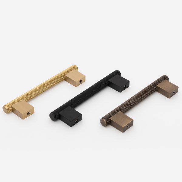 Lecce - Knurled Matte Black Brass Handle - Architectural Hardware - Matte Black Brass