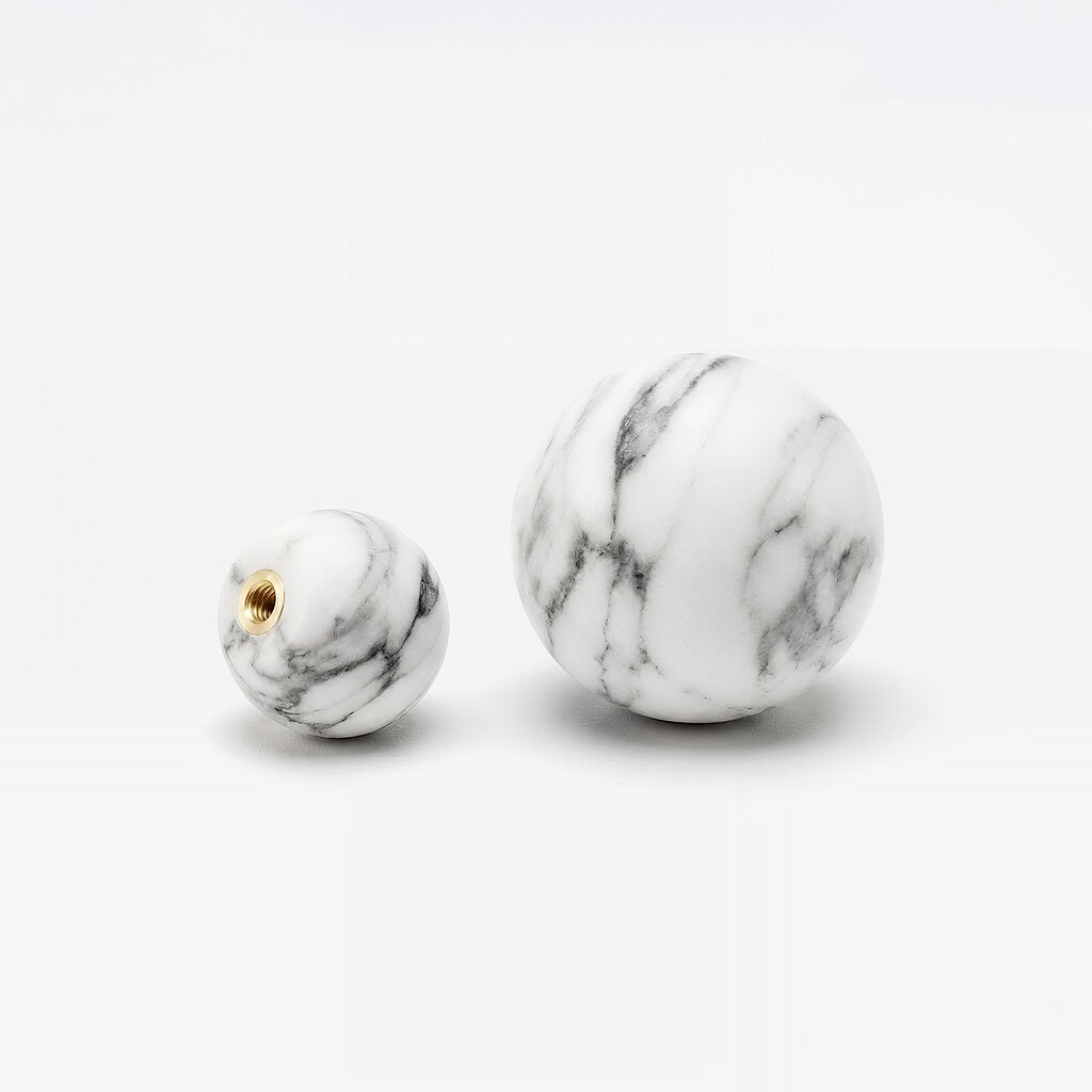 Essentials 33 Arabescato ball knob 1 2000x2000