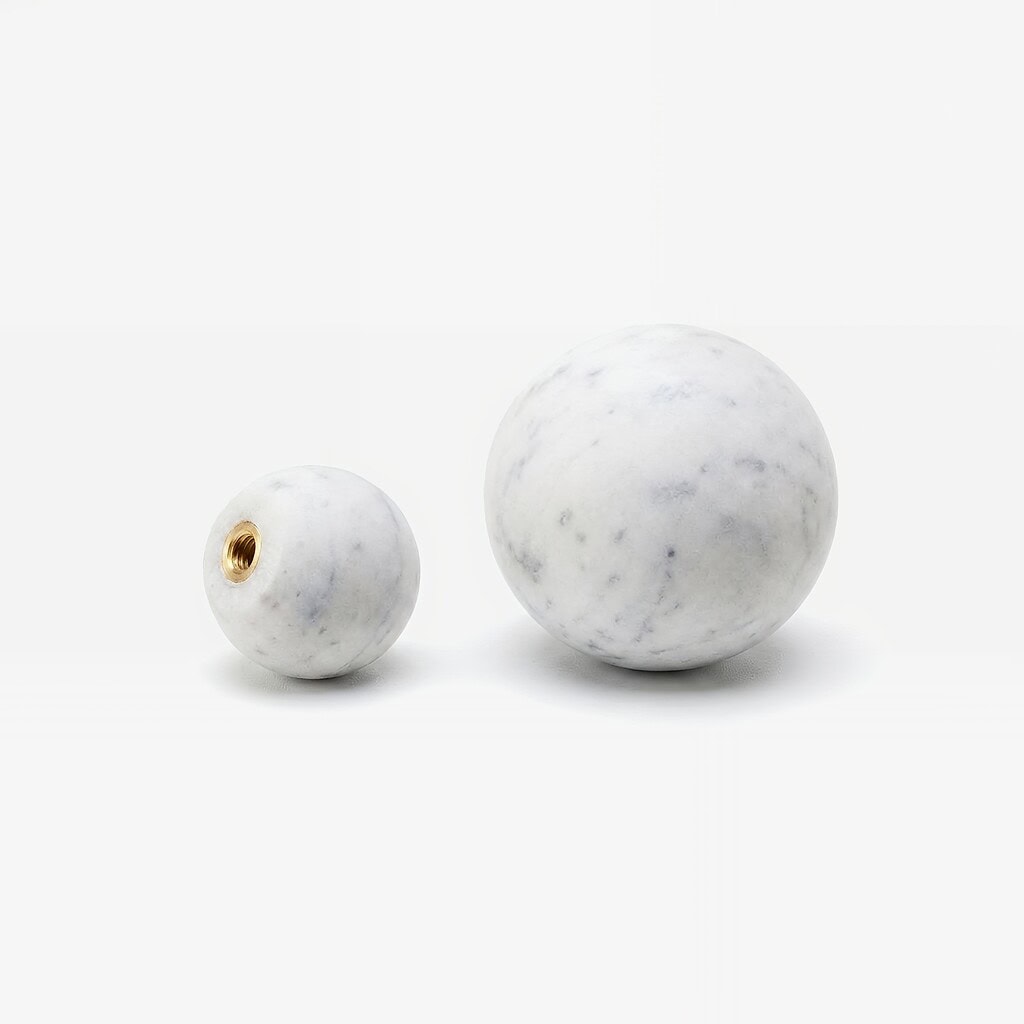 Essentials 53 Calcutta ball knob 1 2000x2000