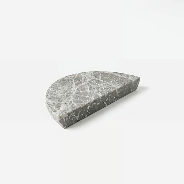 tundra halfmoon 1 2000x2000
